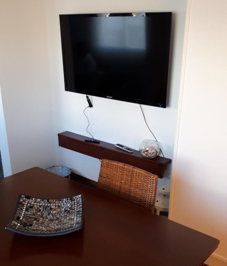 Comoda Casa Con Inmejorable Ubicacion Y Servicios Villa Fray Bentos Eksteriør billede